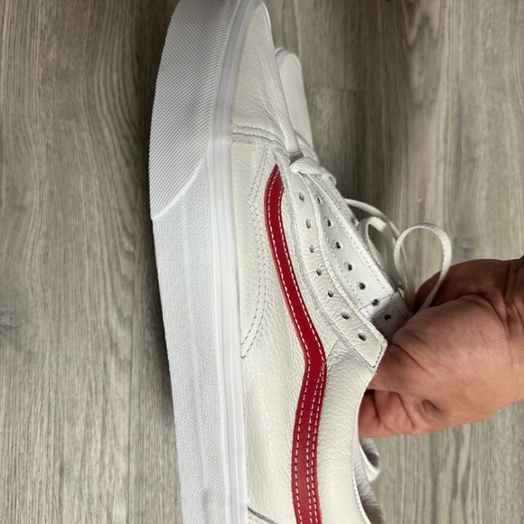 Vans Old Skool Leather Pop Shoes Sneakers 8 M White Red Stripe Laced No Box - Picture 6 of 11